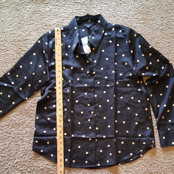 Ann Taylor Black and Cream Polka Dot Button Down Shirt - Picture 7 of 8
